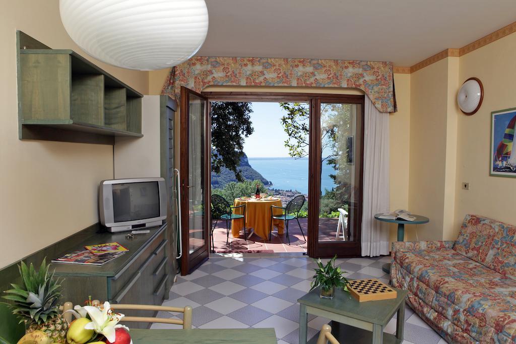 Marciaga Residence Madrigale חדר תמונה