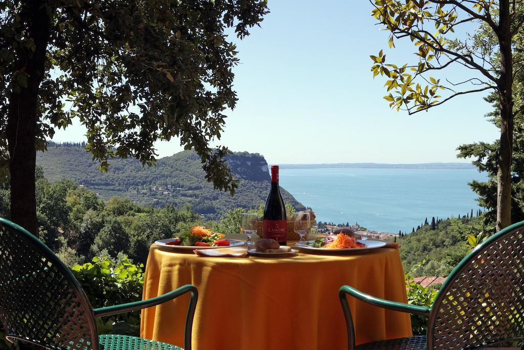 Marciaga Residence Madrigale מראה חיצוני תמונה