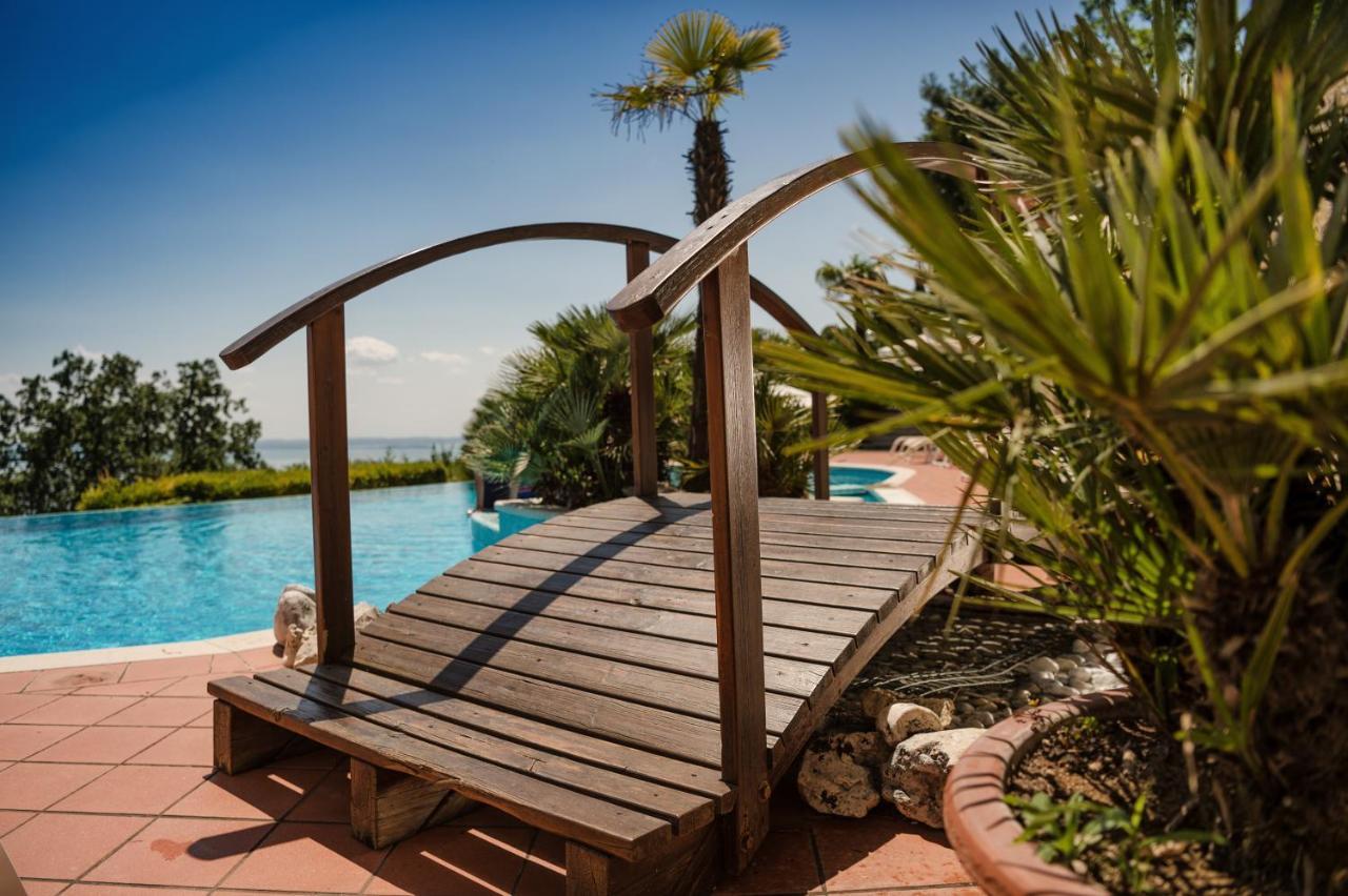 Marciaga Residence Madrigale מראה חיצוני תמונה